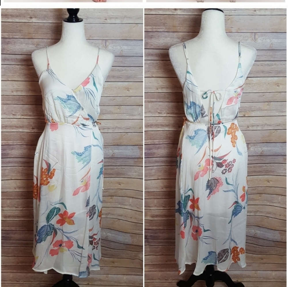 HONEY BELLE Floral White Midi Wrap Dress - Picture 2 of 3